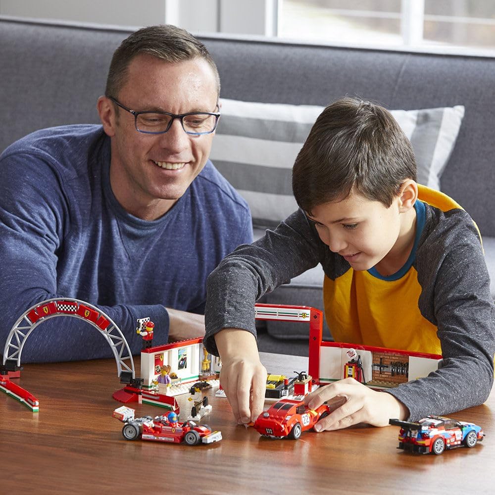 Building Kit (841 Pieces) C4931