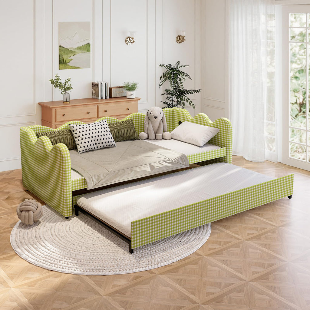 Twin Size Upholstered Daybed with Pop Up Trundle B765908